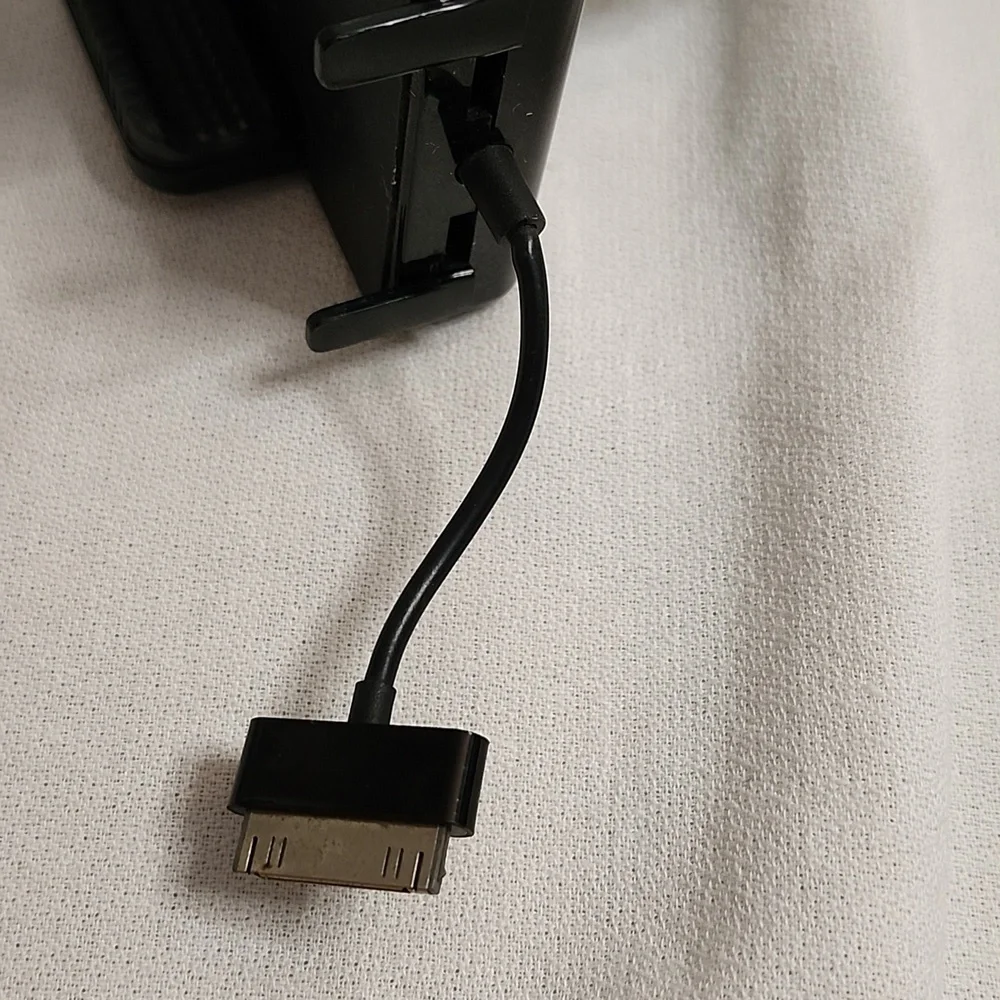 Excelvan Hands-Free Fm transmitter & Car Charger for IPhone/Ipod